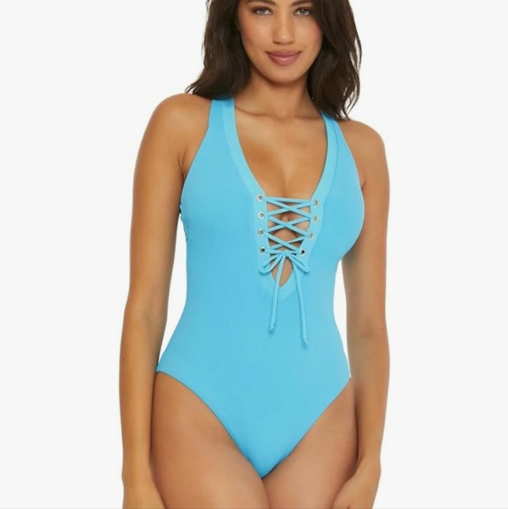 NWOT BECCA Modern Edge Ribbed Lace-Up Plunge One-Piece Swimsuit